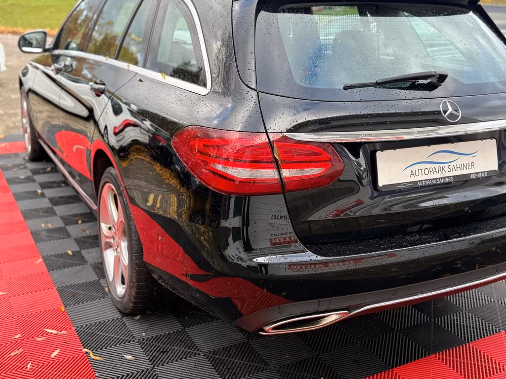 Mercedes-Benz C 400