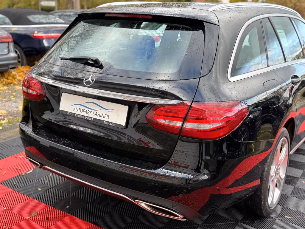 Mercedes-Benz C 400