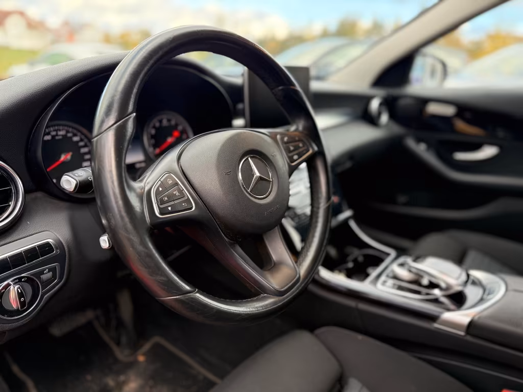Mercedes-Benz C 400