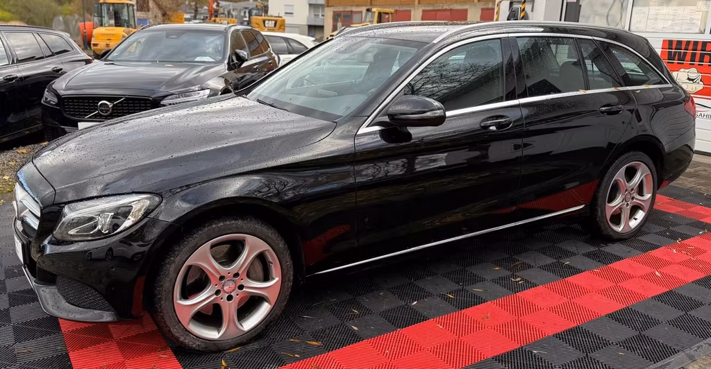 Mercedes-Benz C 400