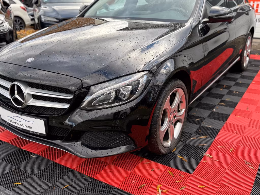 Mercedes-Benz C 400