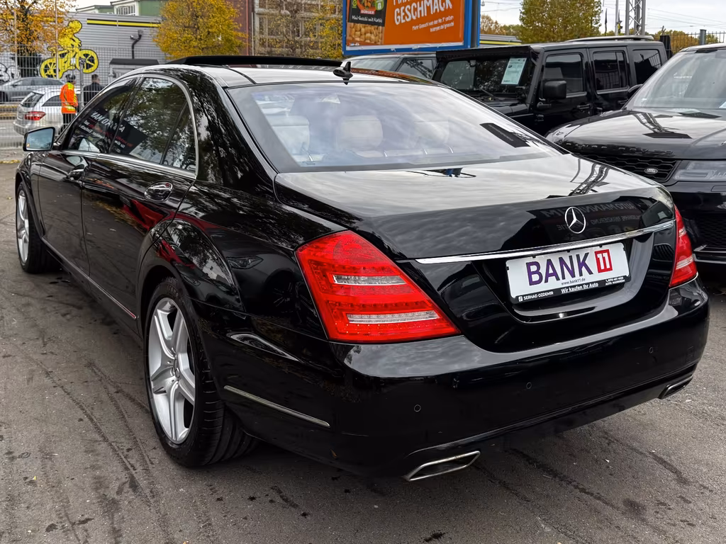 Mercedes-Benz S 250