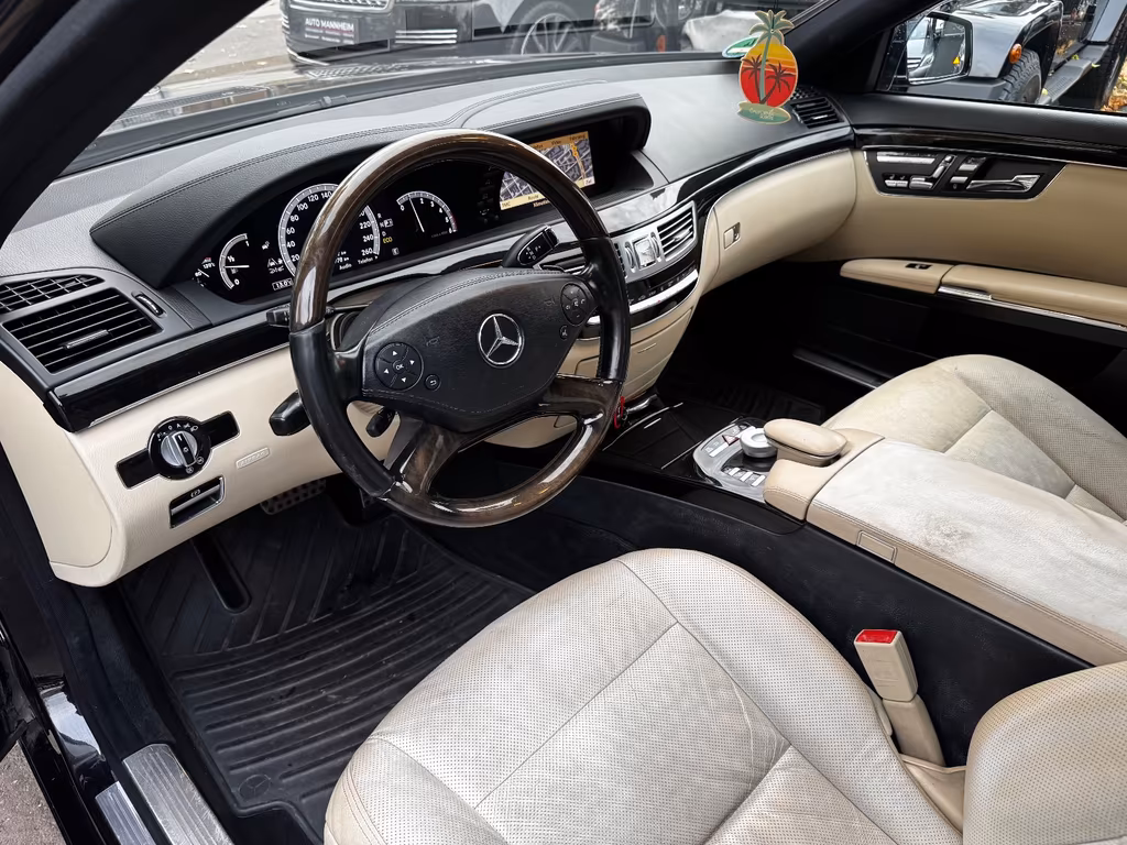 Mercedes-Benz S 250