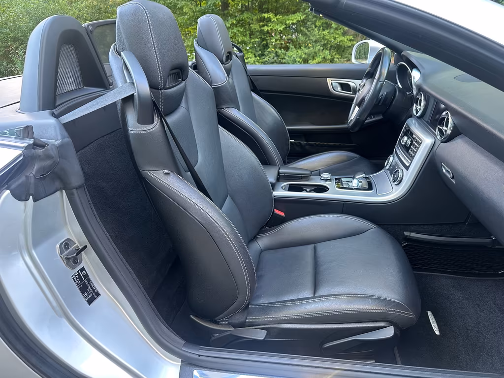 Mercedes-Benz SLK 300