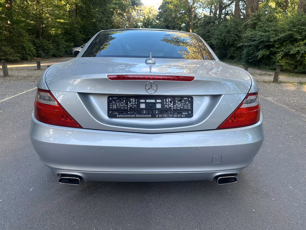Mercedes-Benz SLK 300