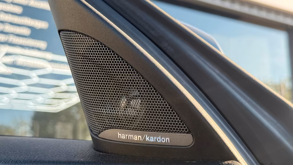 BMW M240i