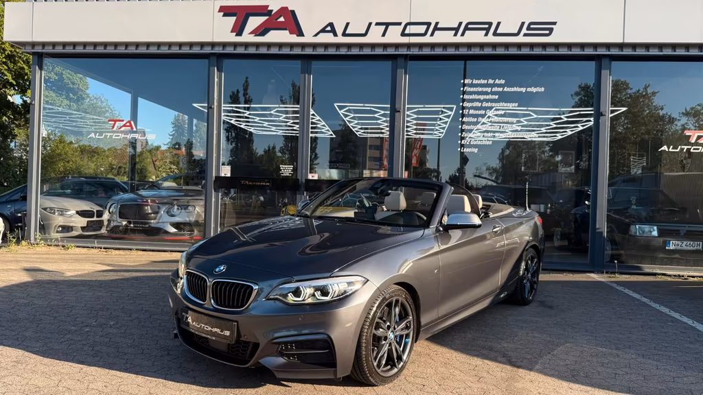 BMW M240i