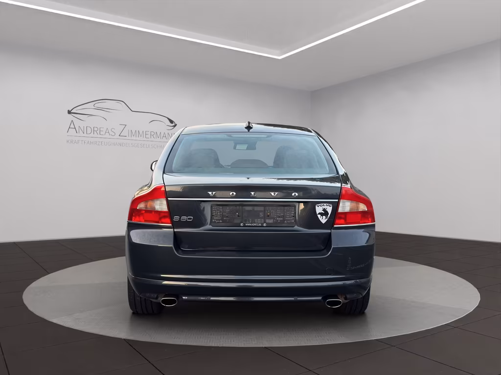 Volvo S80