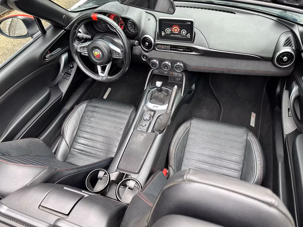 Abarth 124 Spider