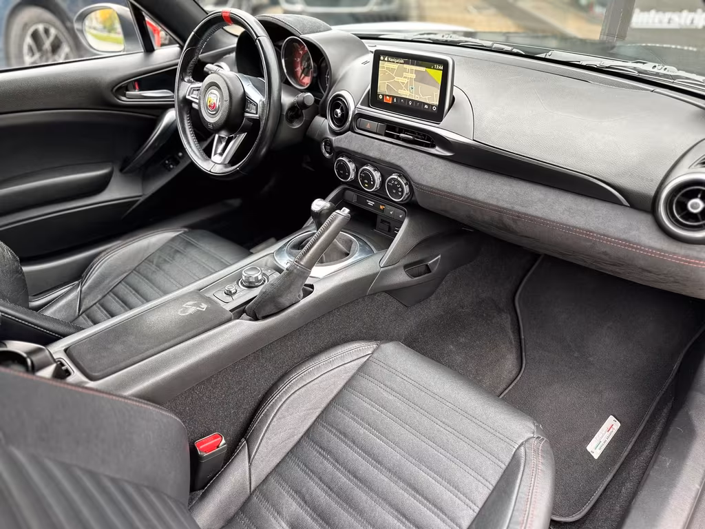 Abarth 124 Spider