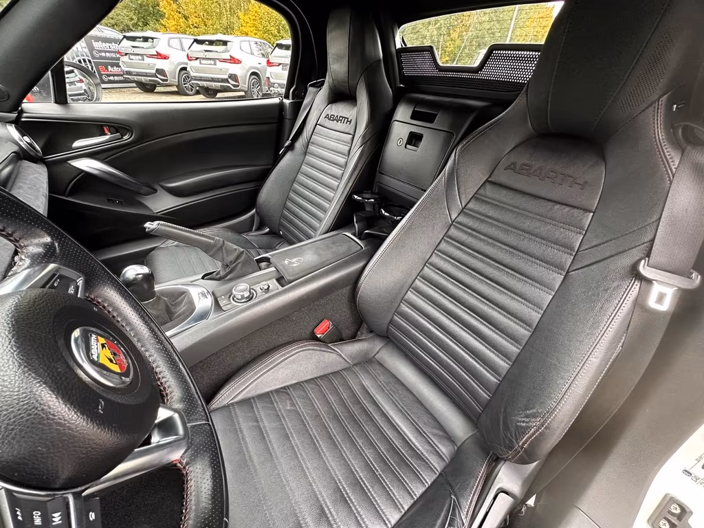 Abarth 124 Spider
