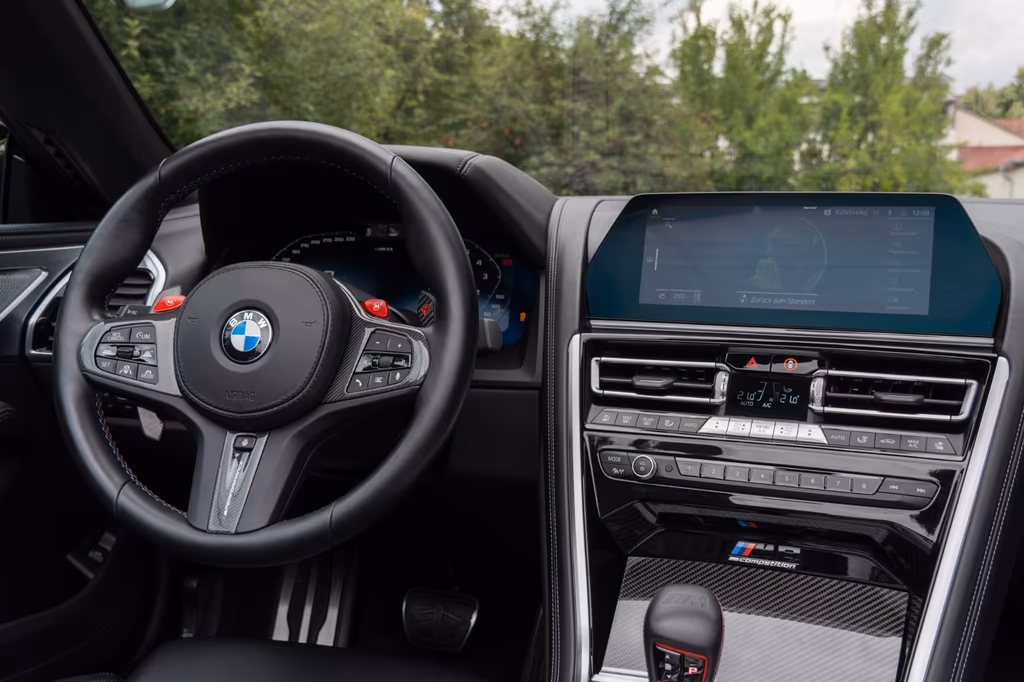 BMW M8