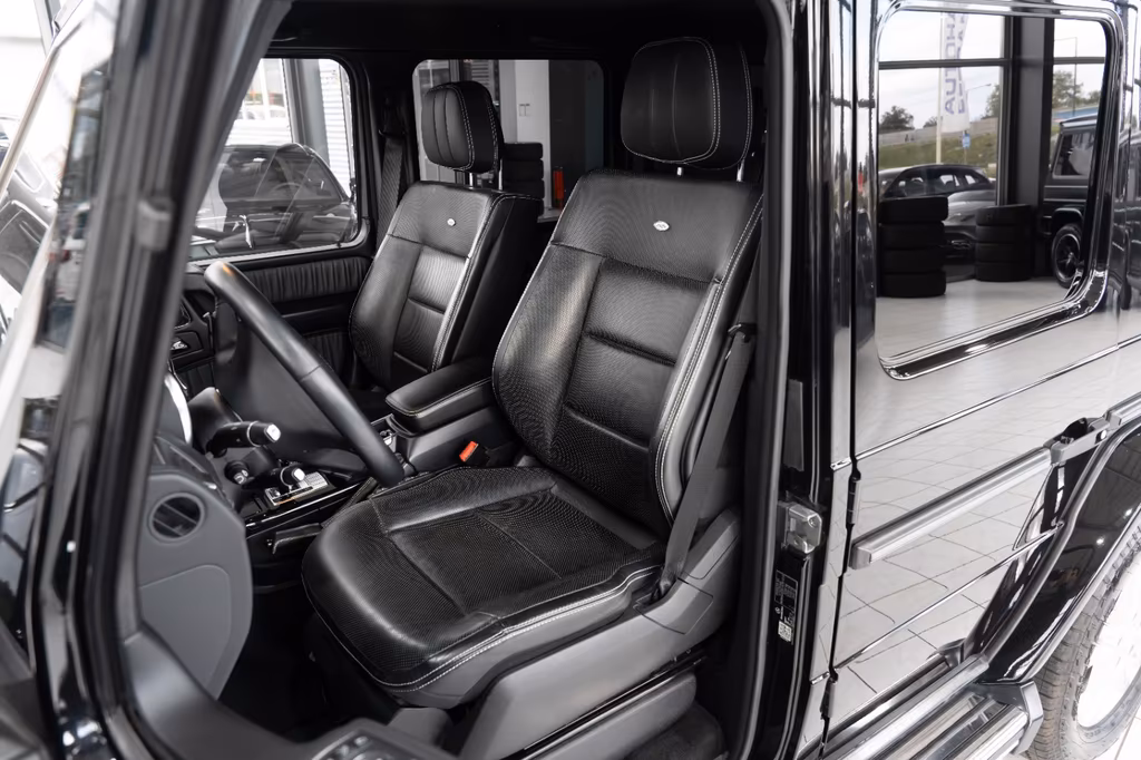 Mercedes-Benz G 500