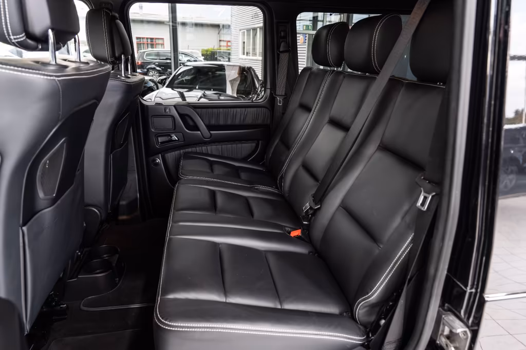 Mercedes-Benz G 500