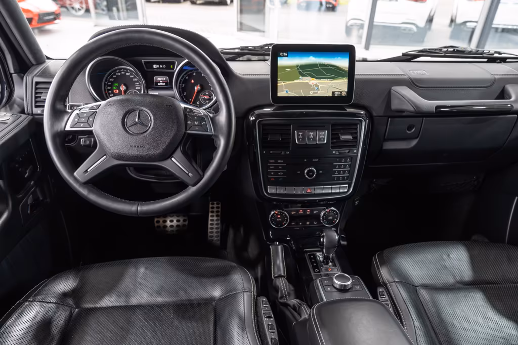 Mercedes-Benz G 500
