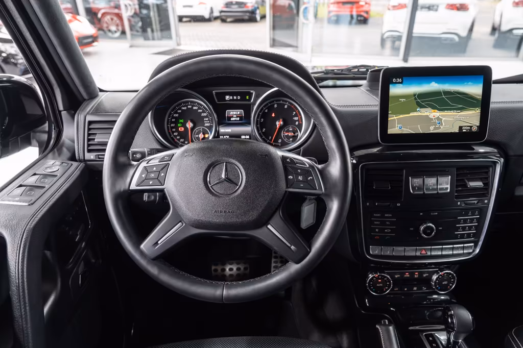 Mercedes-Benz G 500