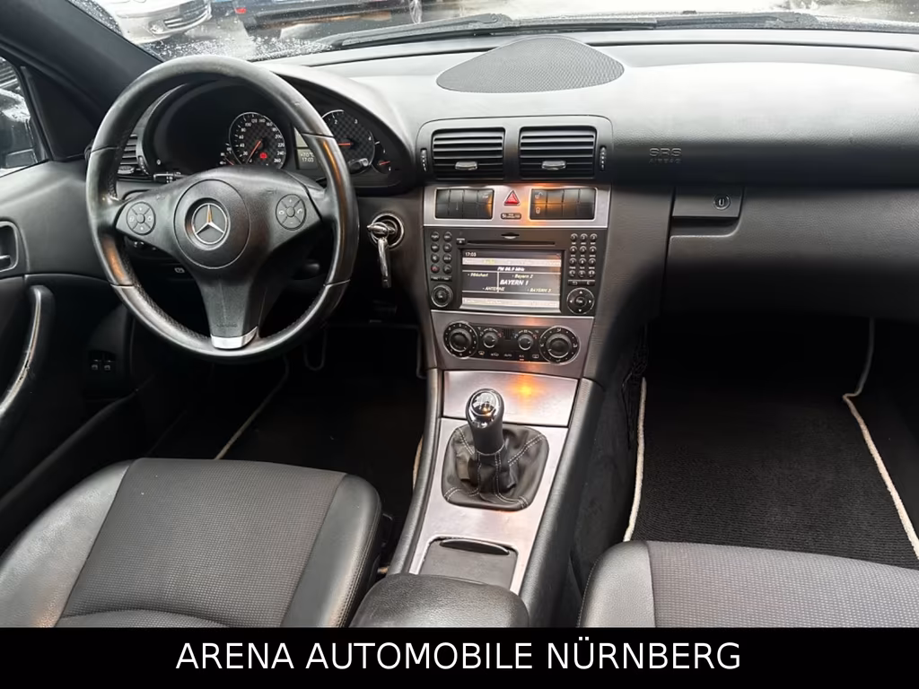 Mercedes-Benz CLC 220