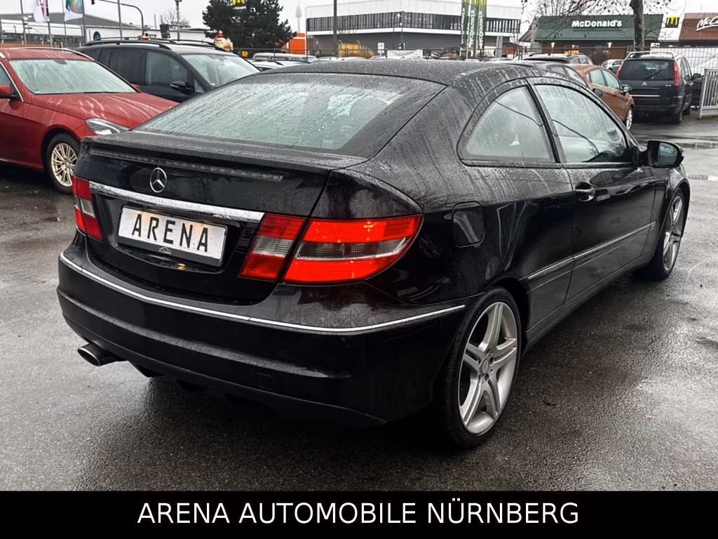 Mercedes-Benz CLC 220