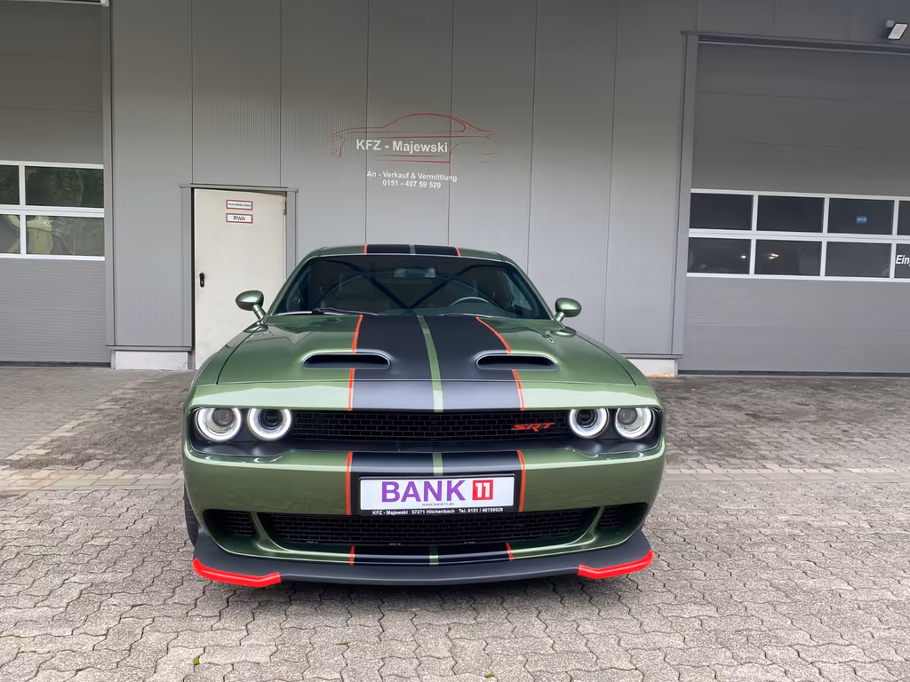 Dodge Challenger