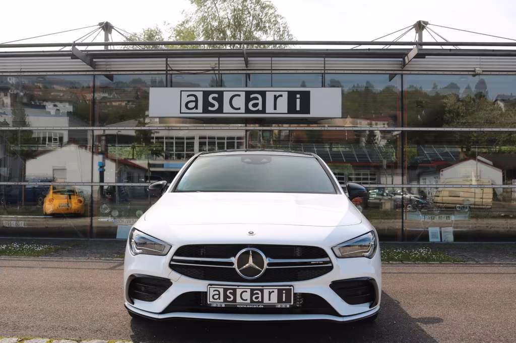 Mercedes-Benz CLA 35 AMG Shooting Brake