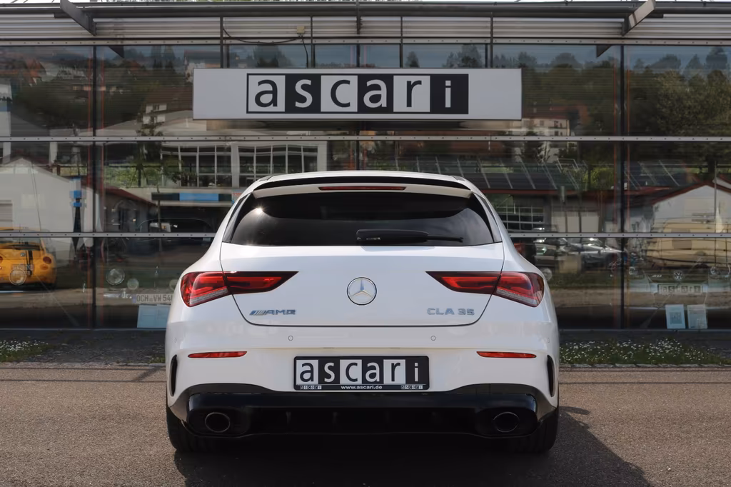 Mercedes-Benz CLA 35 AMG Shooting Brake