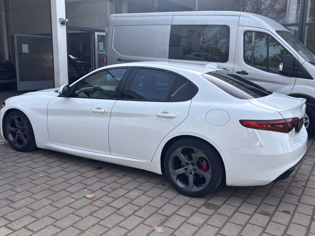 Alfa Romeo Giulia