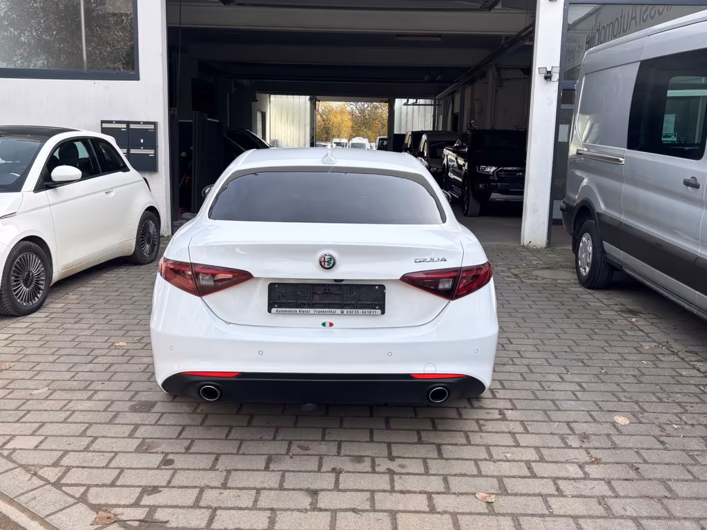 Alfa Romeo Giulia