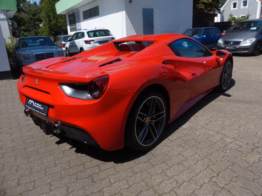 Ferrari 488 Spider