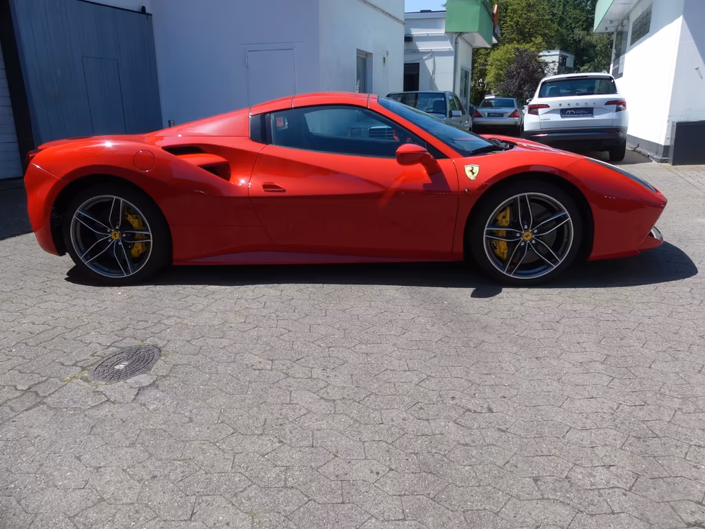 Ferrari 488 Spider