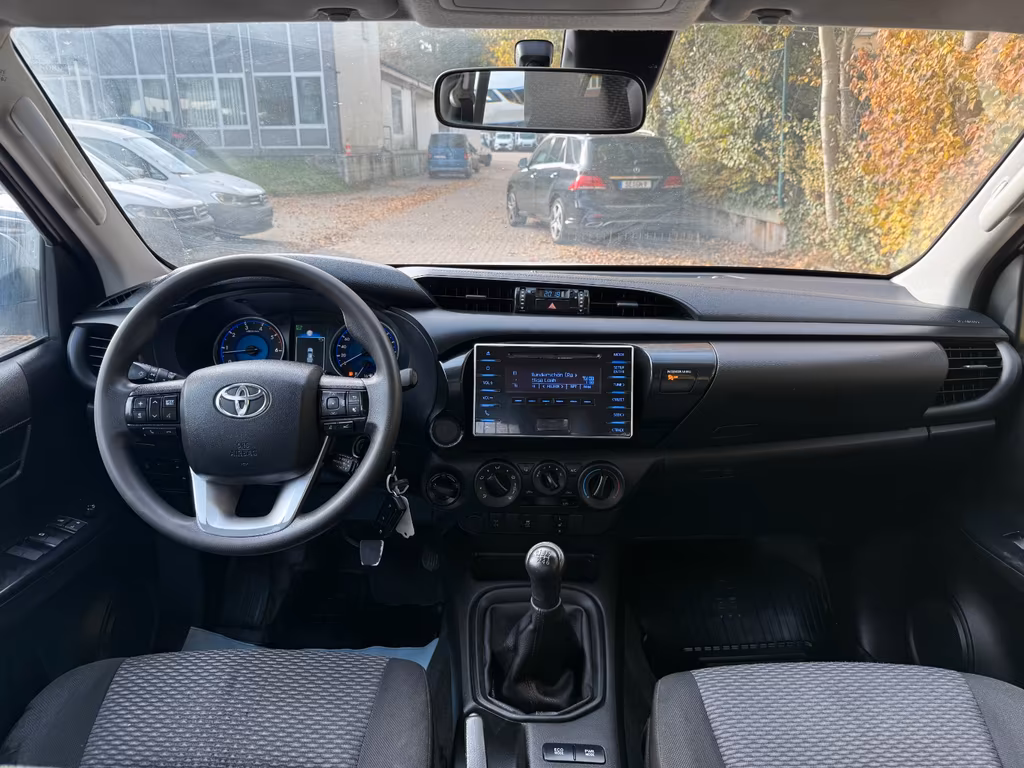 Toyota Hilux