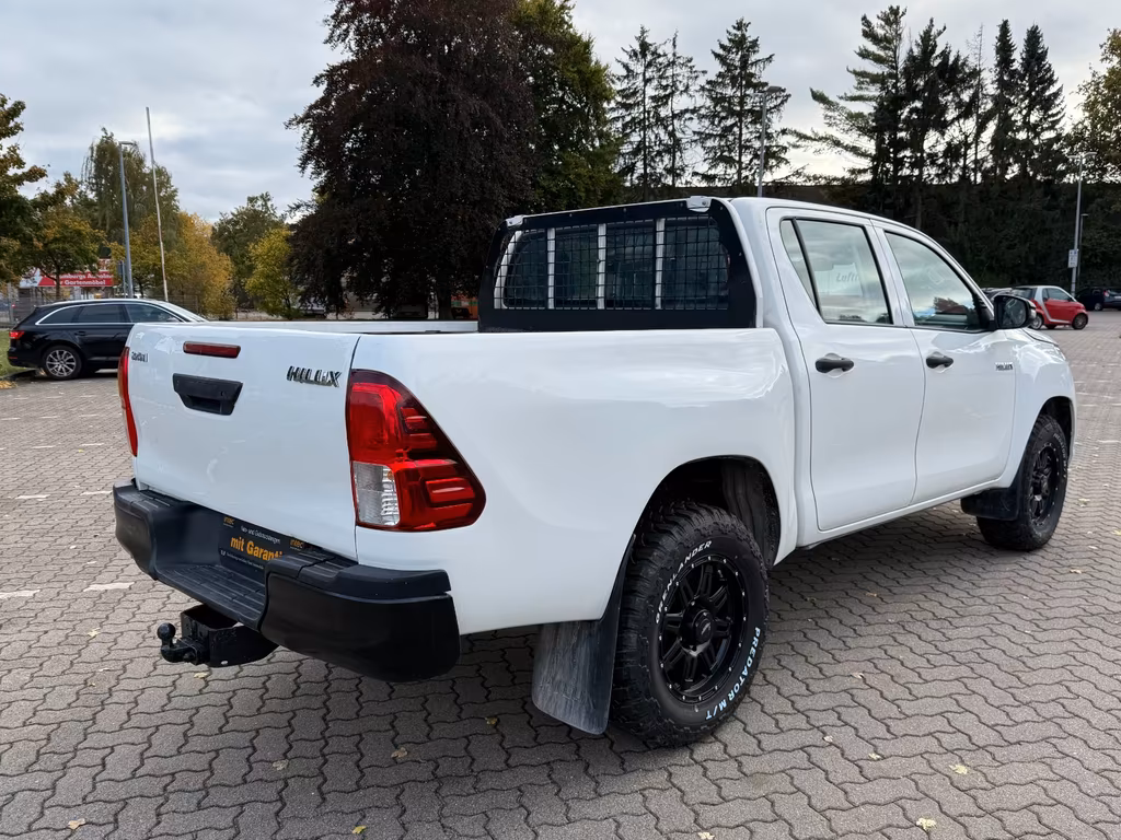 Toyota Hilux