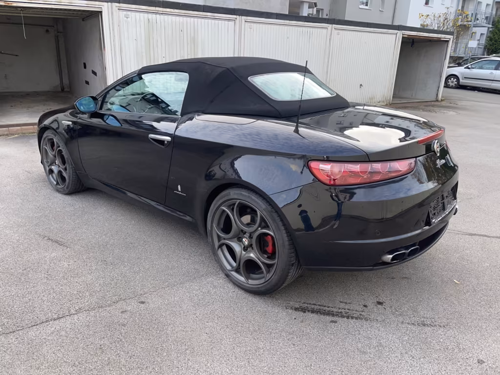 Alfa Romeo Spider