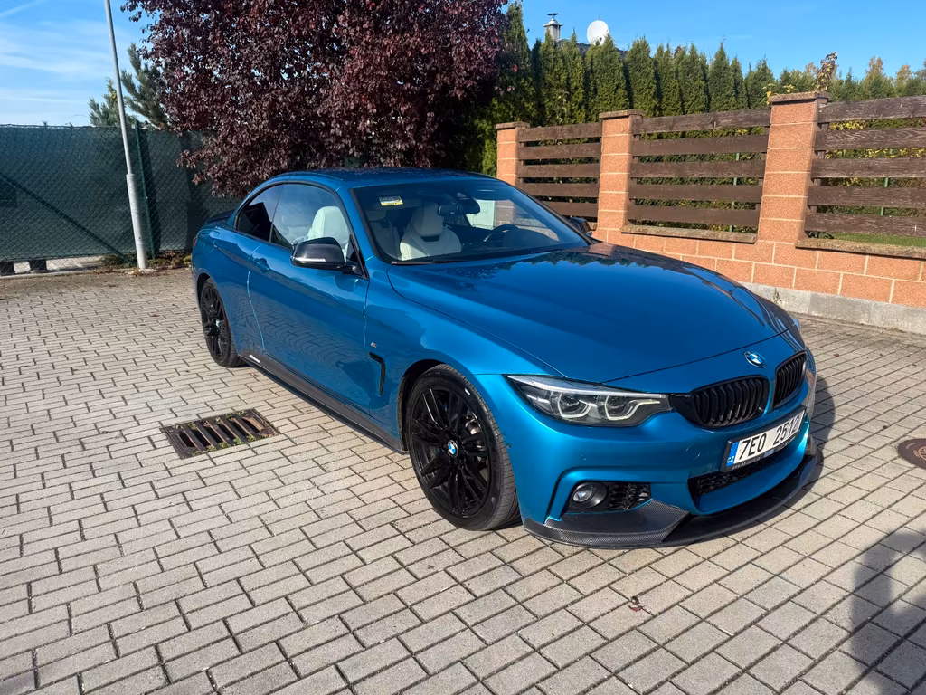 BMW 440