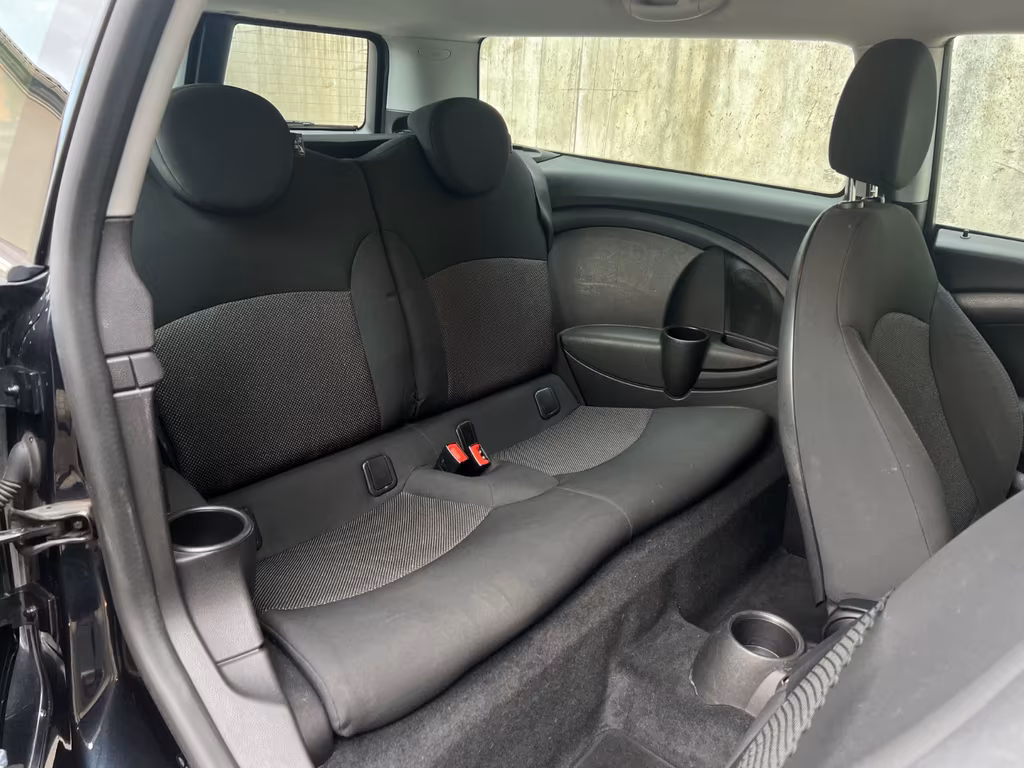 MINI Cooper Clubman