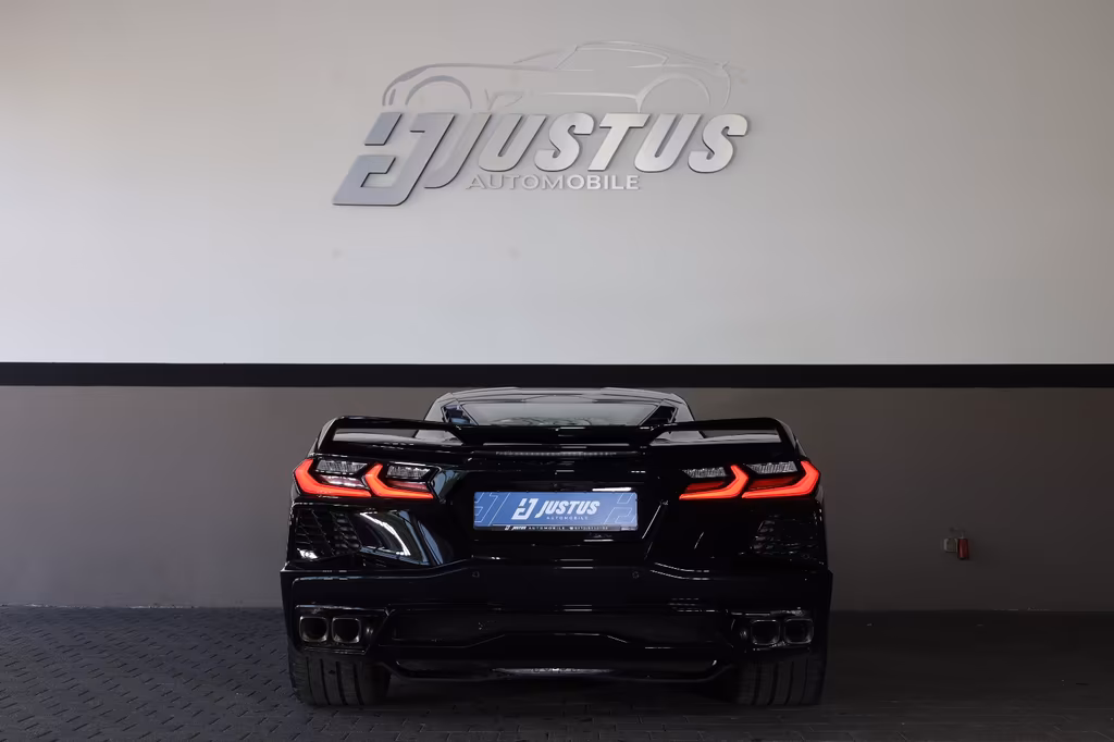 Corvette C8