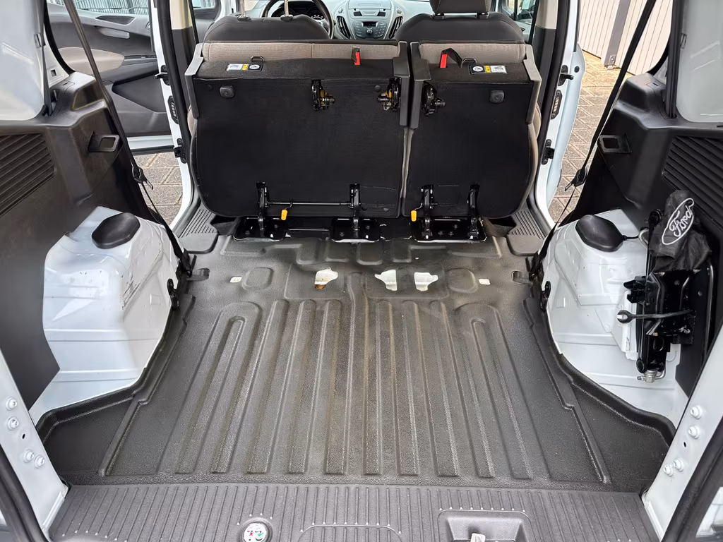 Ford Courier