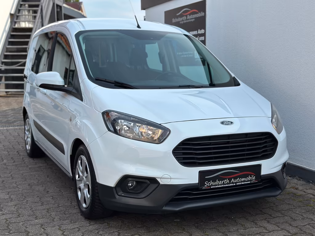 Ford Courier