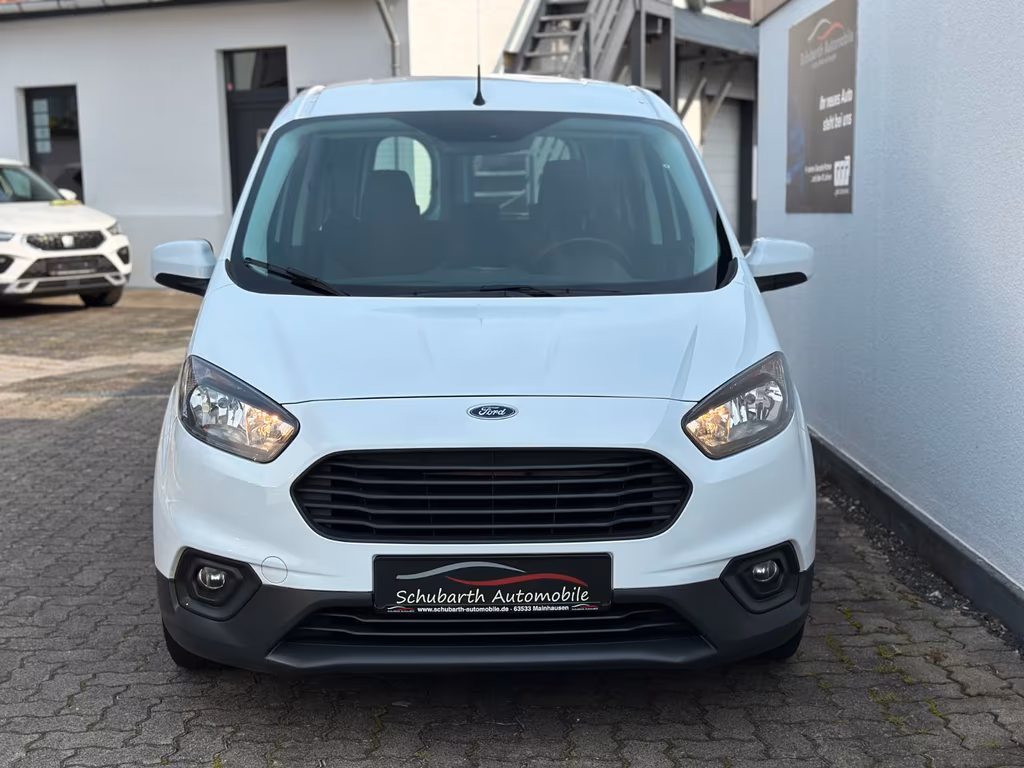 Ford Courier