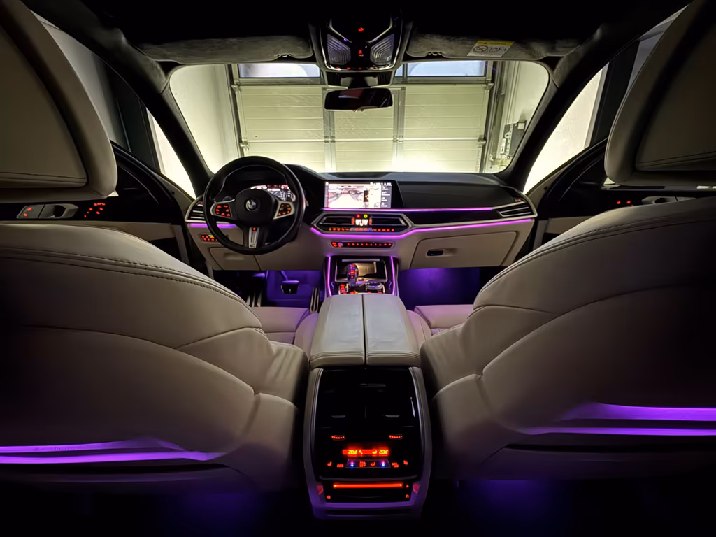 BMW X7 M50