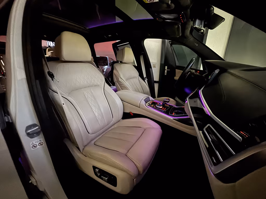 BMW X7 M50