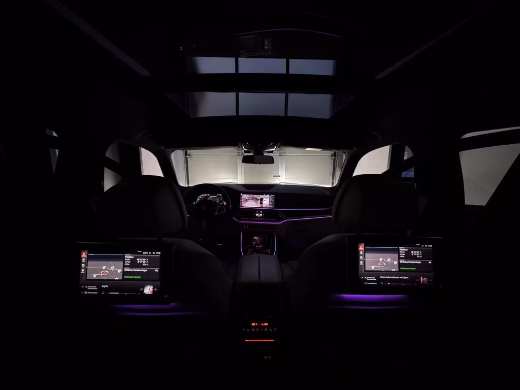 BMW X7 M50