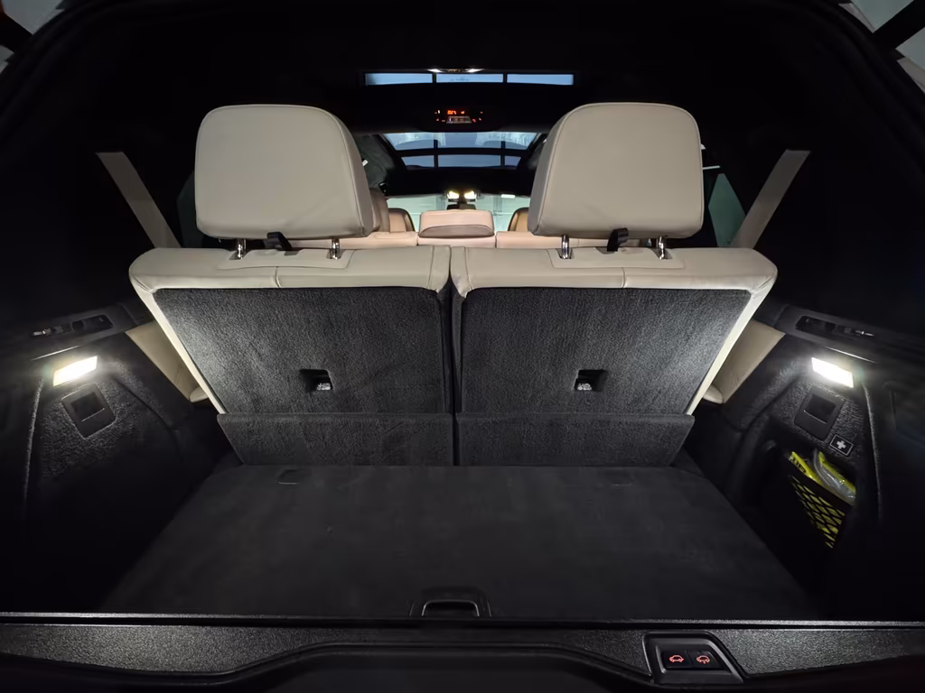 BMW X7 M50