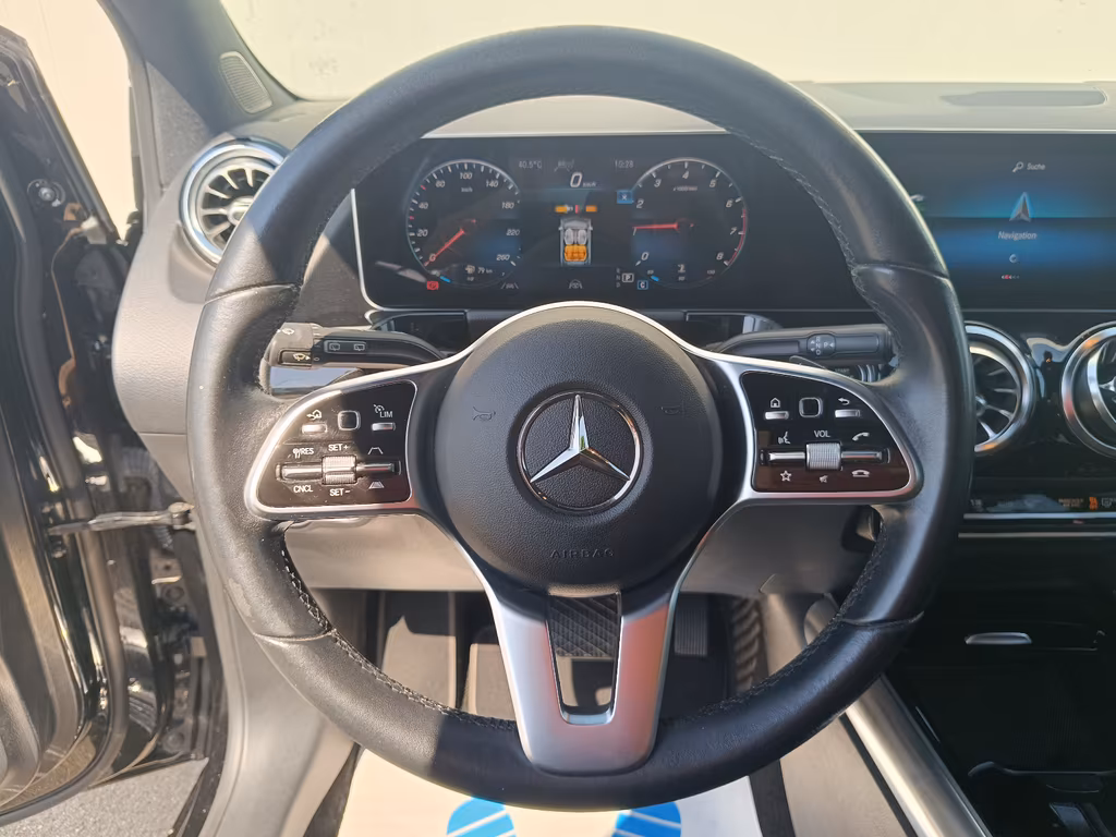 Mercedes-Benz B 250