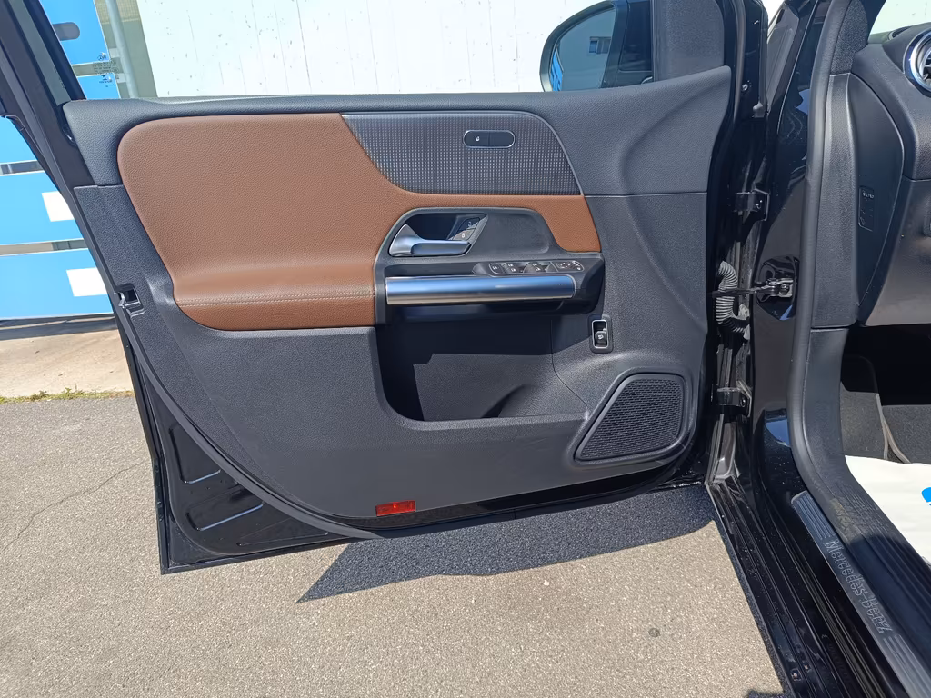 Mercedes-Benz B 250
