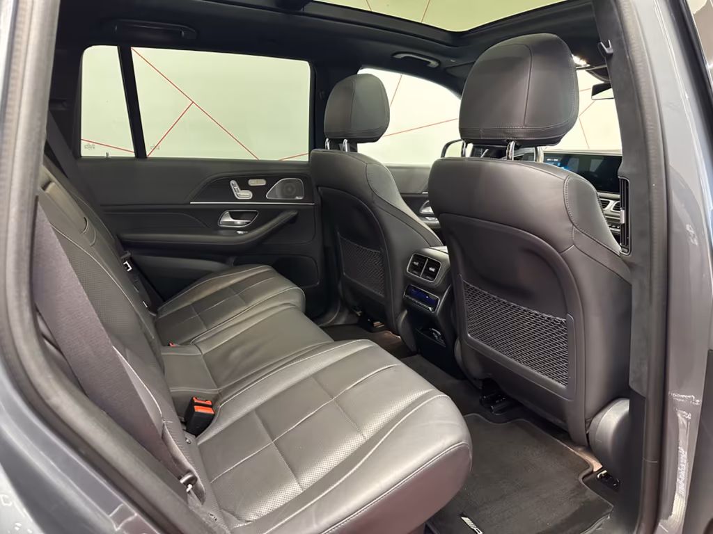 Mercedes-Benz GLS 400