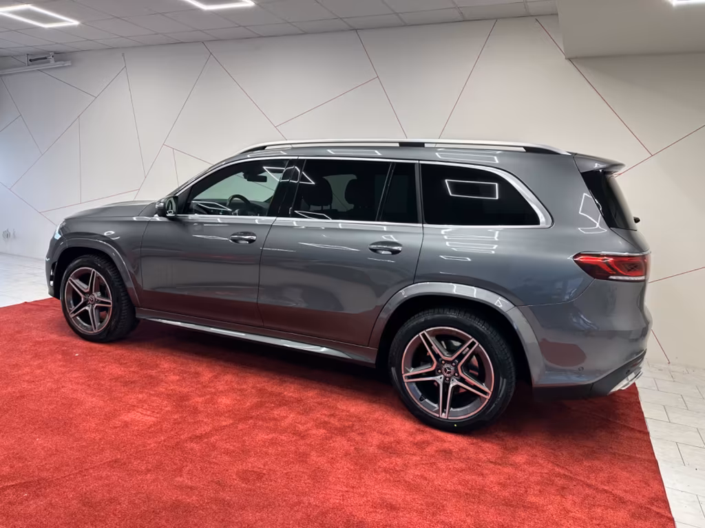 Mercedes-Benz GLS 400