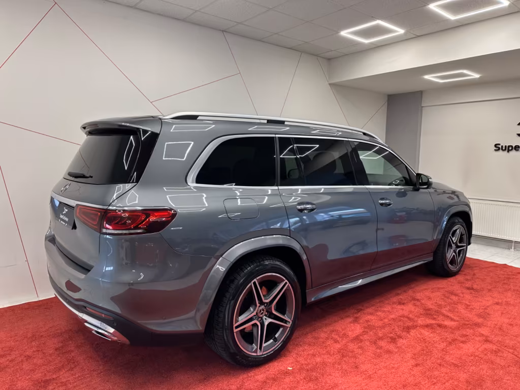 Mercedes-Benz GLS 400