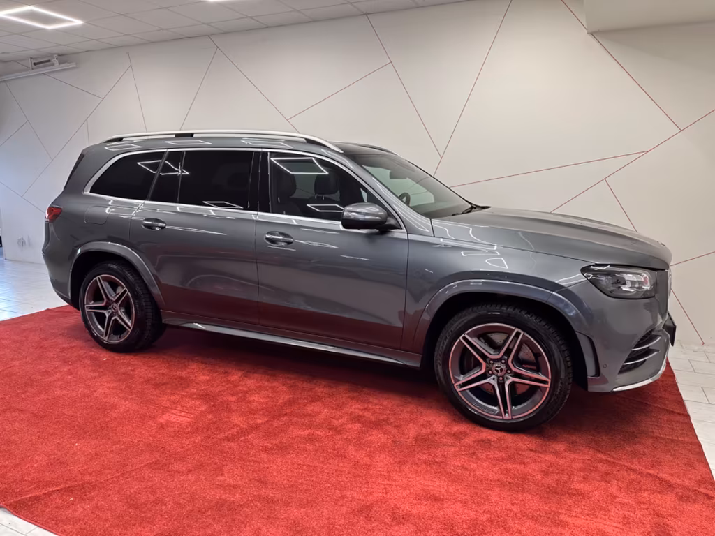 Mercedes-Benz GLS 400