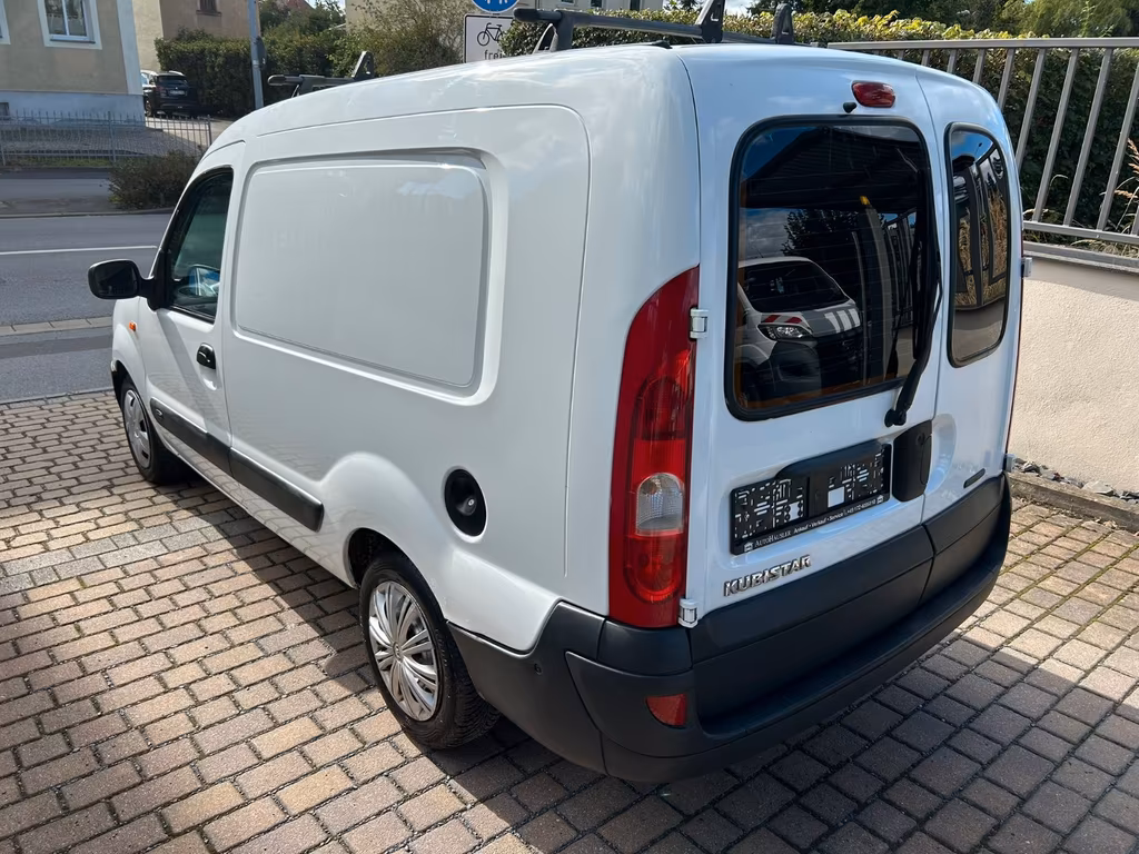 Nissan Kubistar