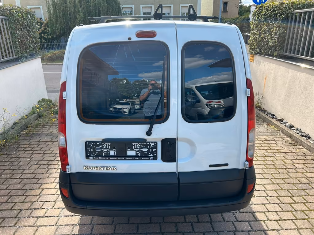 Nissan Kubistar